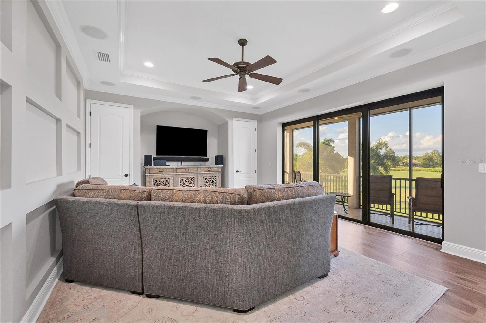 Listing photo id 20 for 14619 Leopard Creek Place