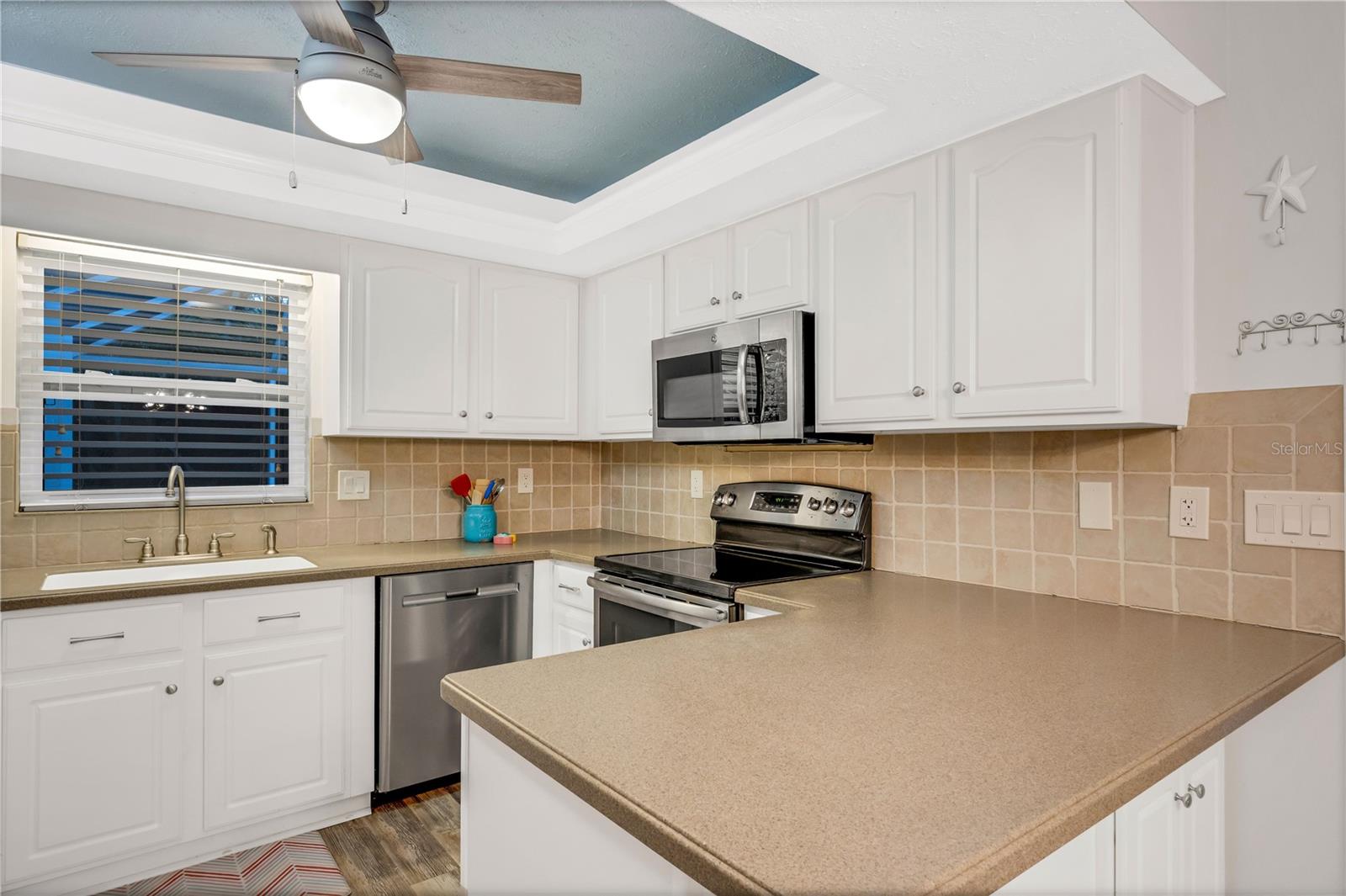 Image 11 of 22 For 251 Plantation Road