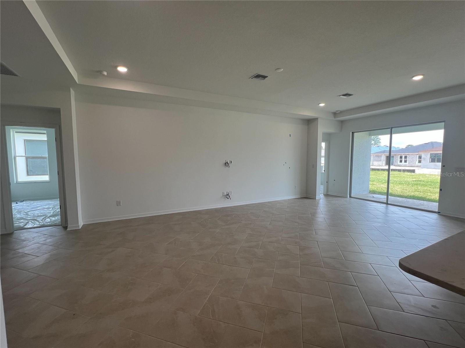 Image 10 of 28 For 766 Hillshire Place