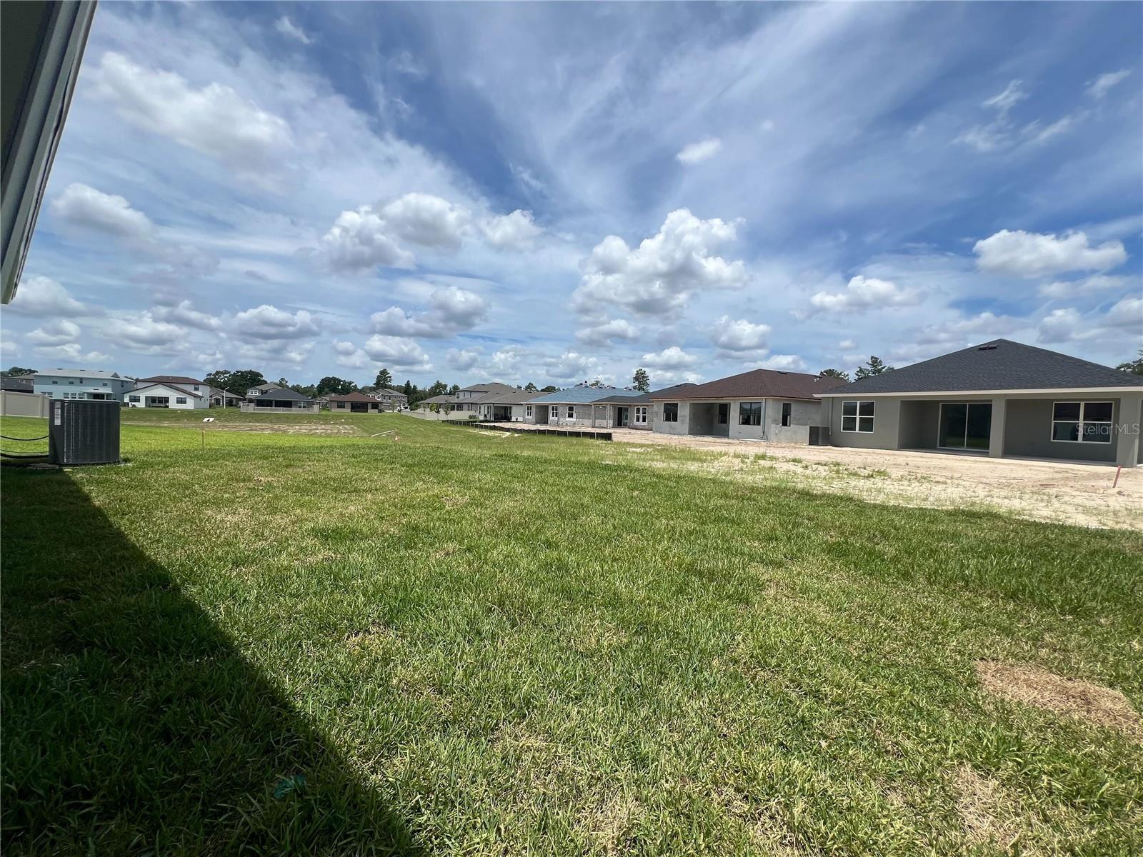 Image 14 of 28 For 766 Hillshire Place