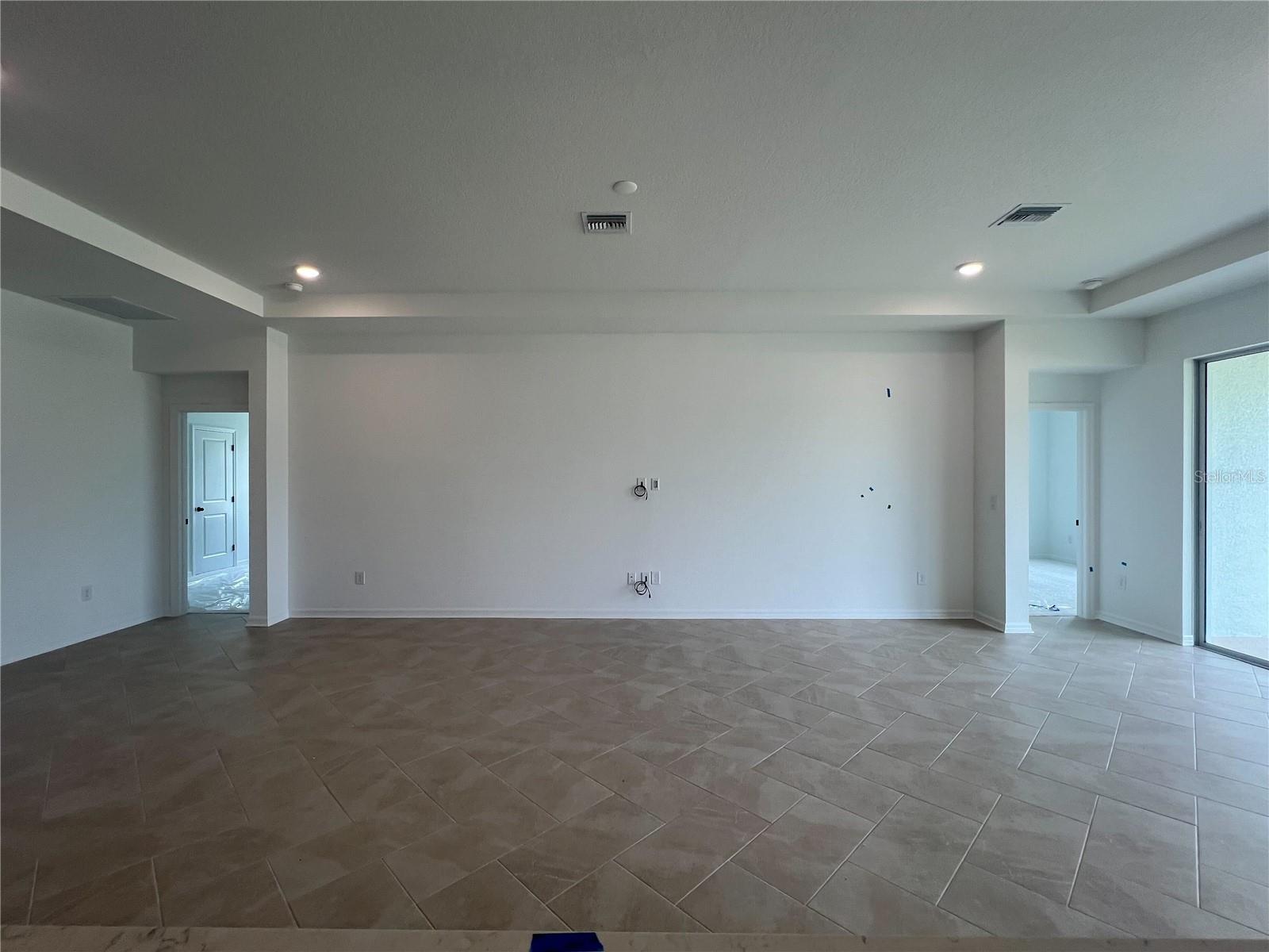 Image 9 of 28 For 766 Hillshire Place