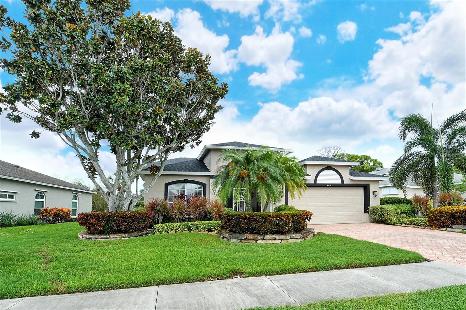 Details for 8918 Olde Hickory Avenue, SARASOTA, FL 34238