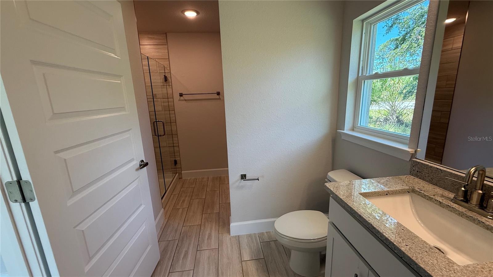 Image 9 of 14 For 2132 Nordendale Boulevard