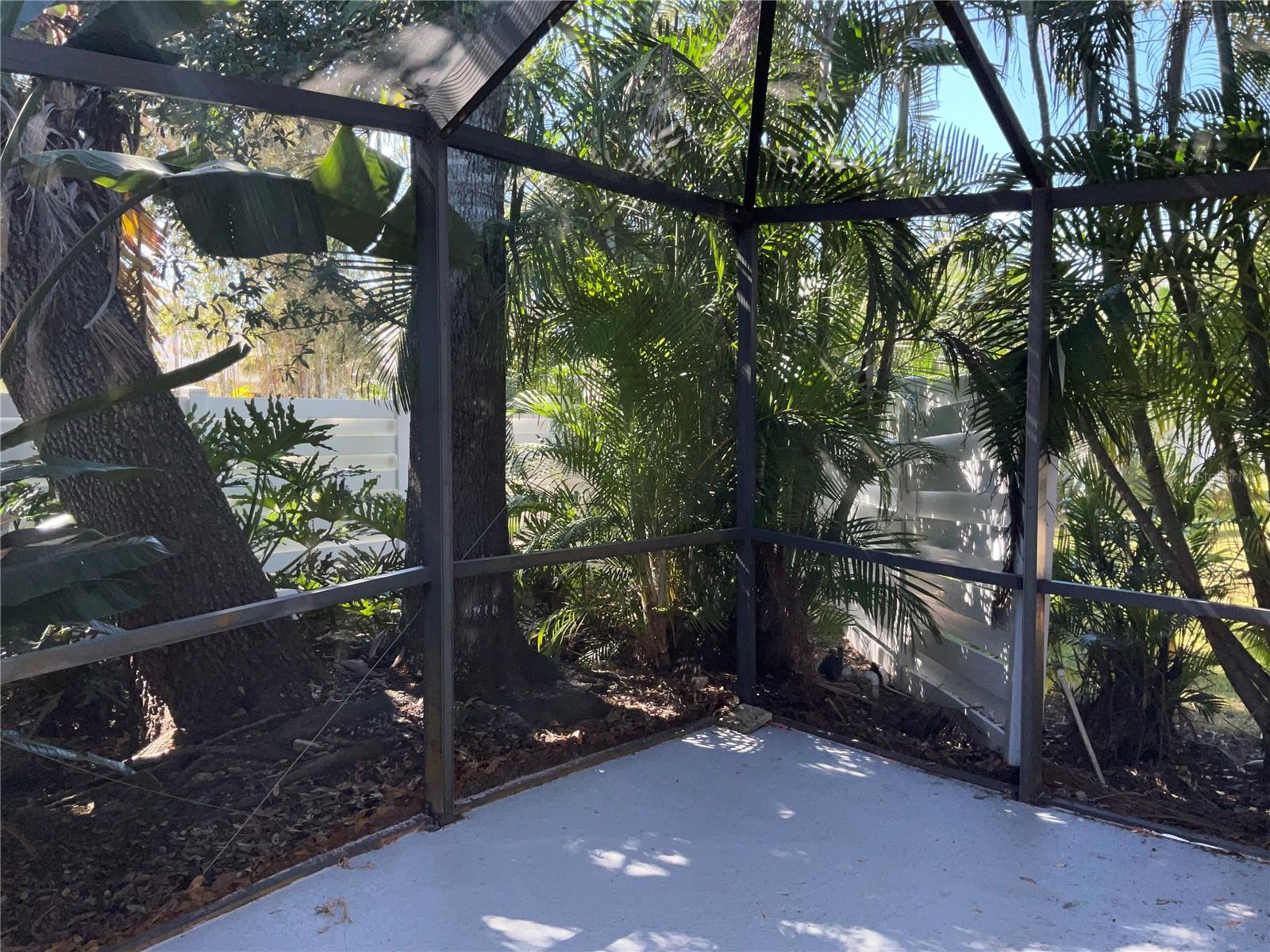 Image 25 of 28 For 7861 Pine Trace Drive 7861