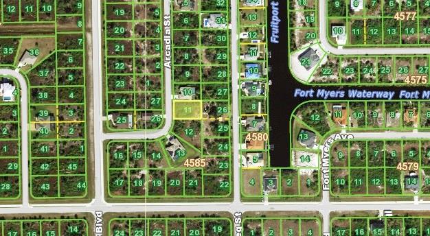 Listing Details for 10274 Arcadia Street, PORT CHARLOTTE, FL 33981