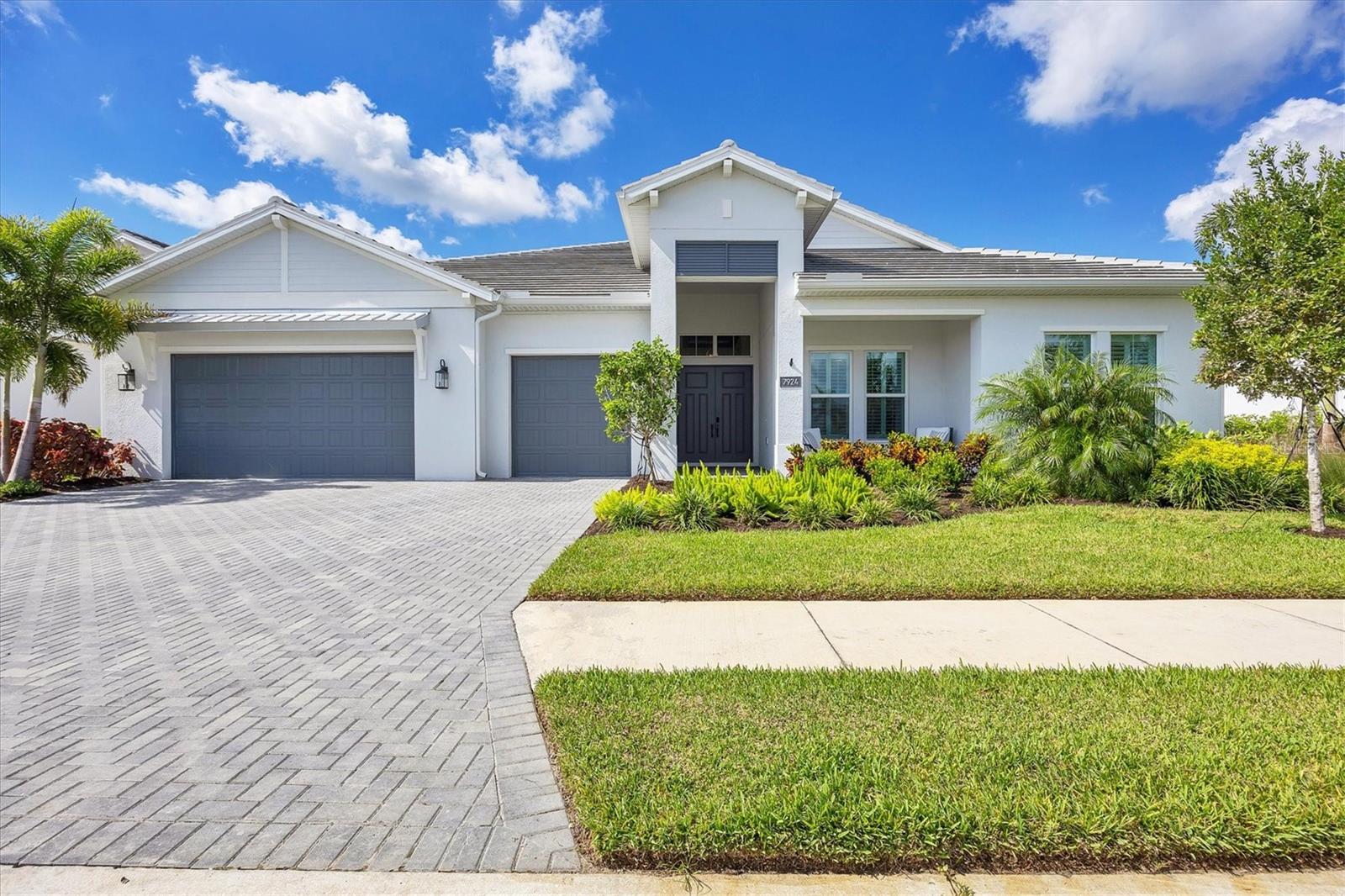 Details for 7924 Redonda Loop, LAKEWOOD RANCH, FL 34202