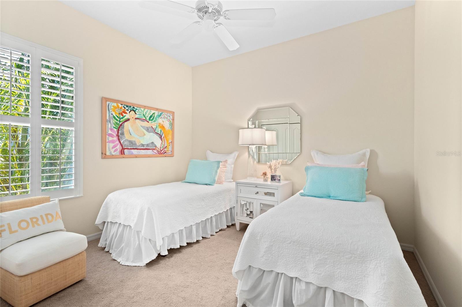 Image 27 of 57 For 12121 Thornhill Court