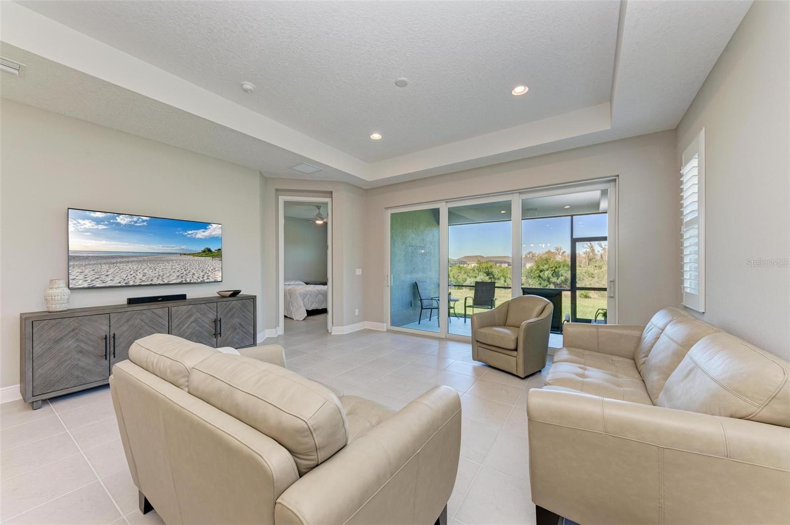 Image 18 of 39 For 4133 Golden Creek Terrace