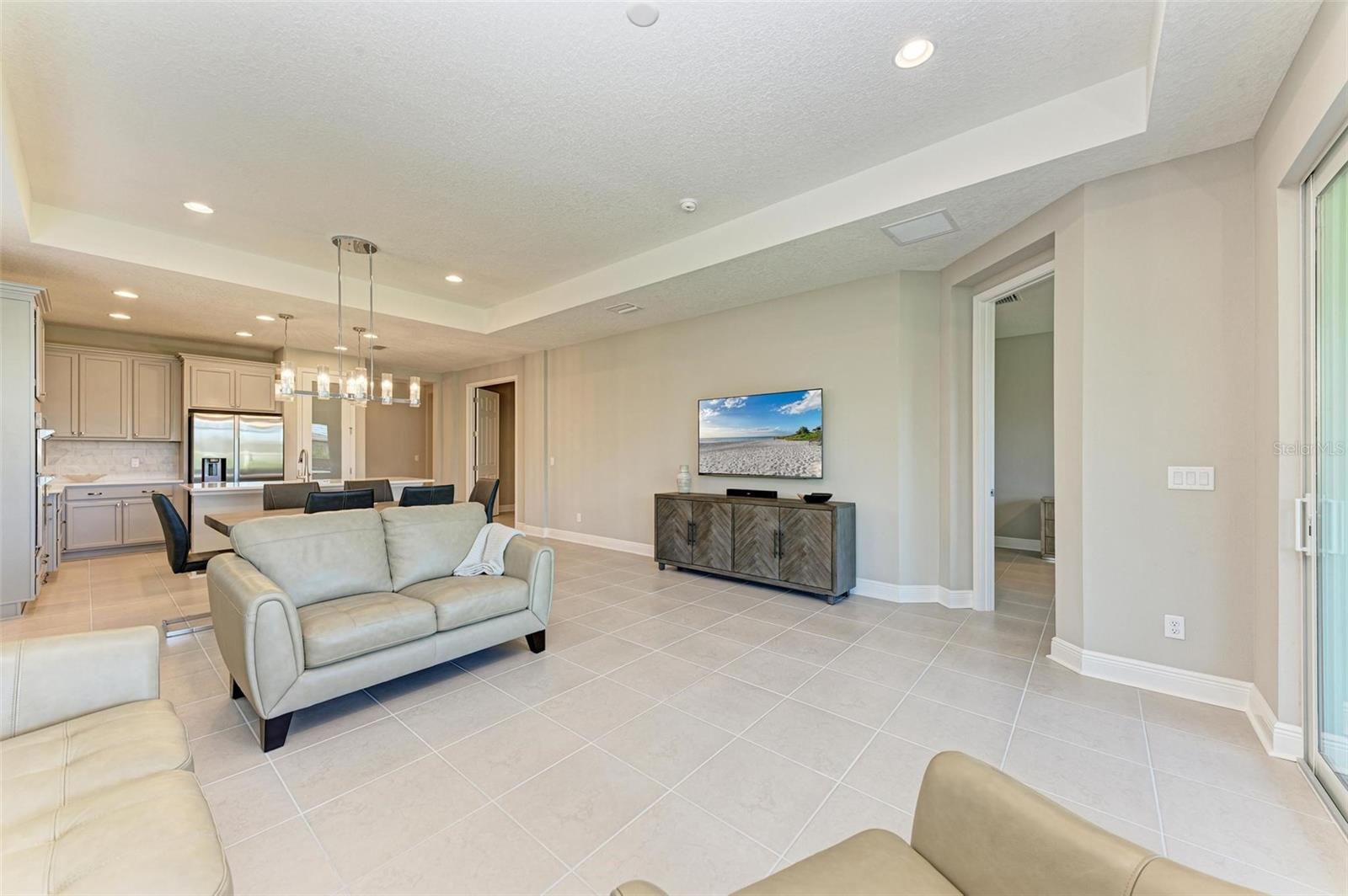 Image 20 of 39 For 4133 Golden Creek Terrace