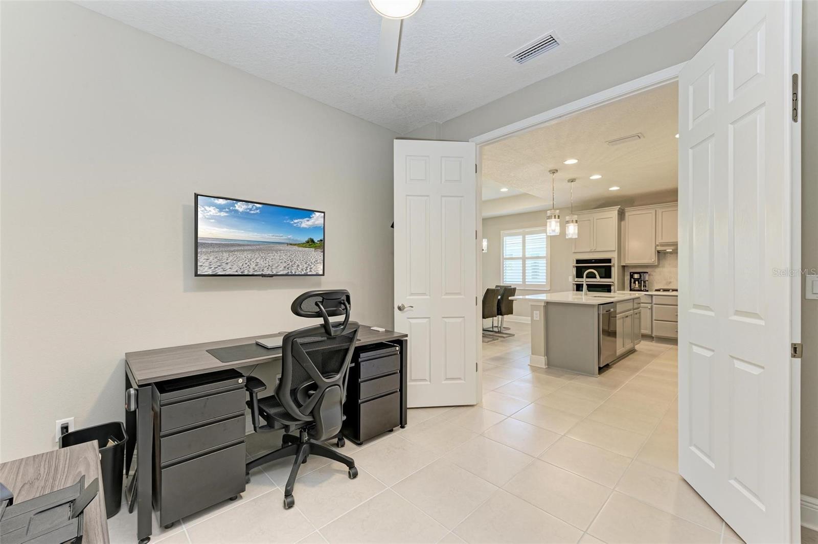 Image 31 of 39 For 4133 Golden Creek Terrace