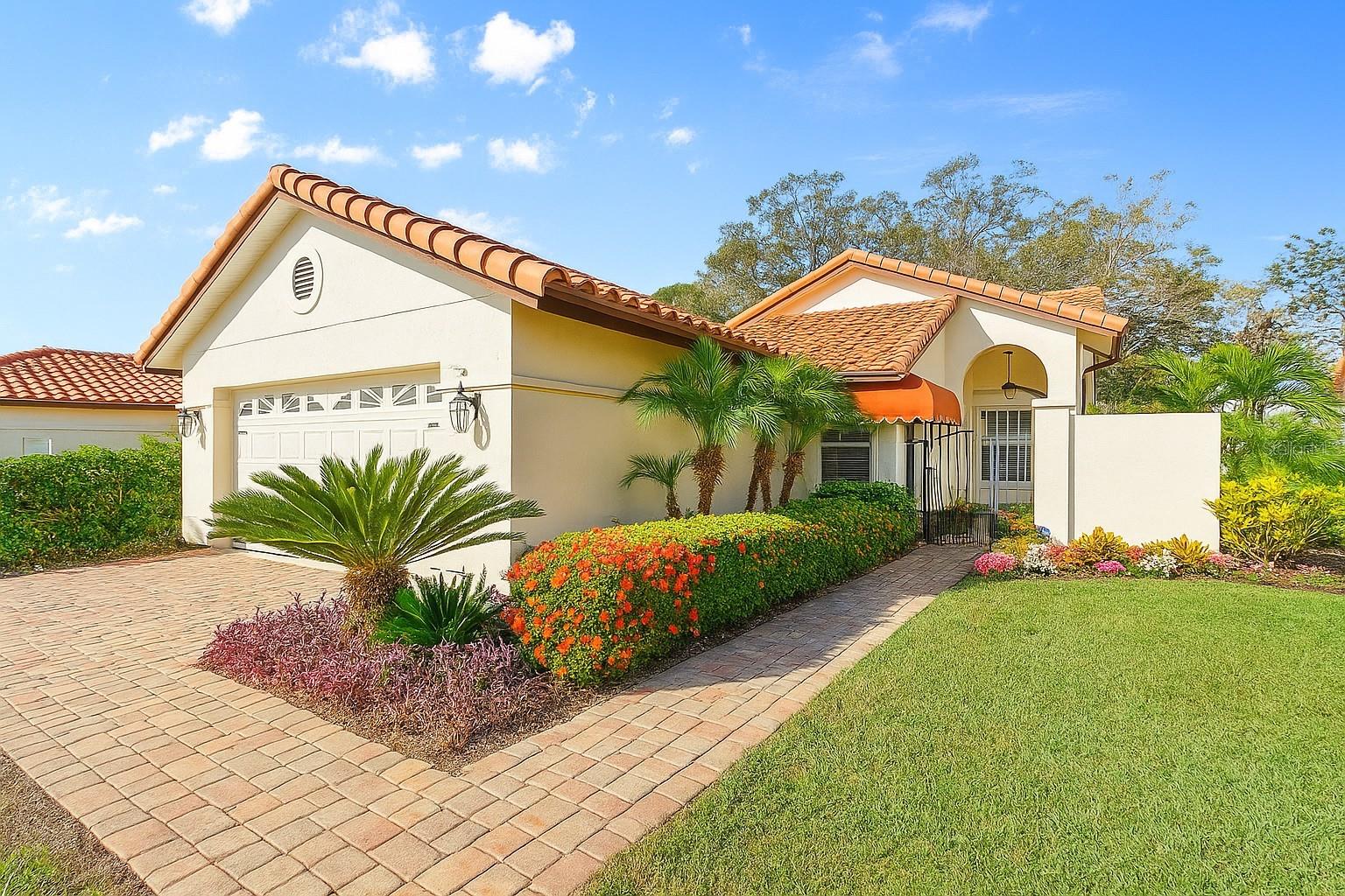 Image 39 of 49 For 4966 Clubview Court E