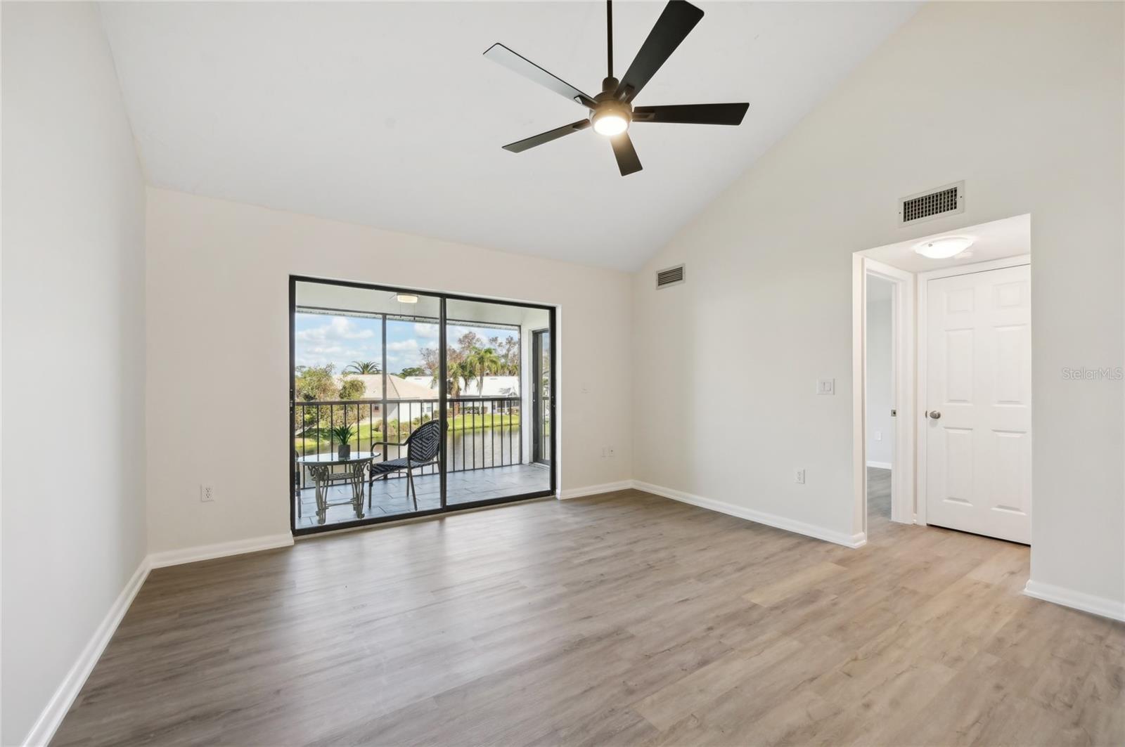 Image 19 of 53 For 1100 Capri Isles Boulevard 326