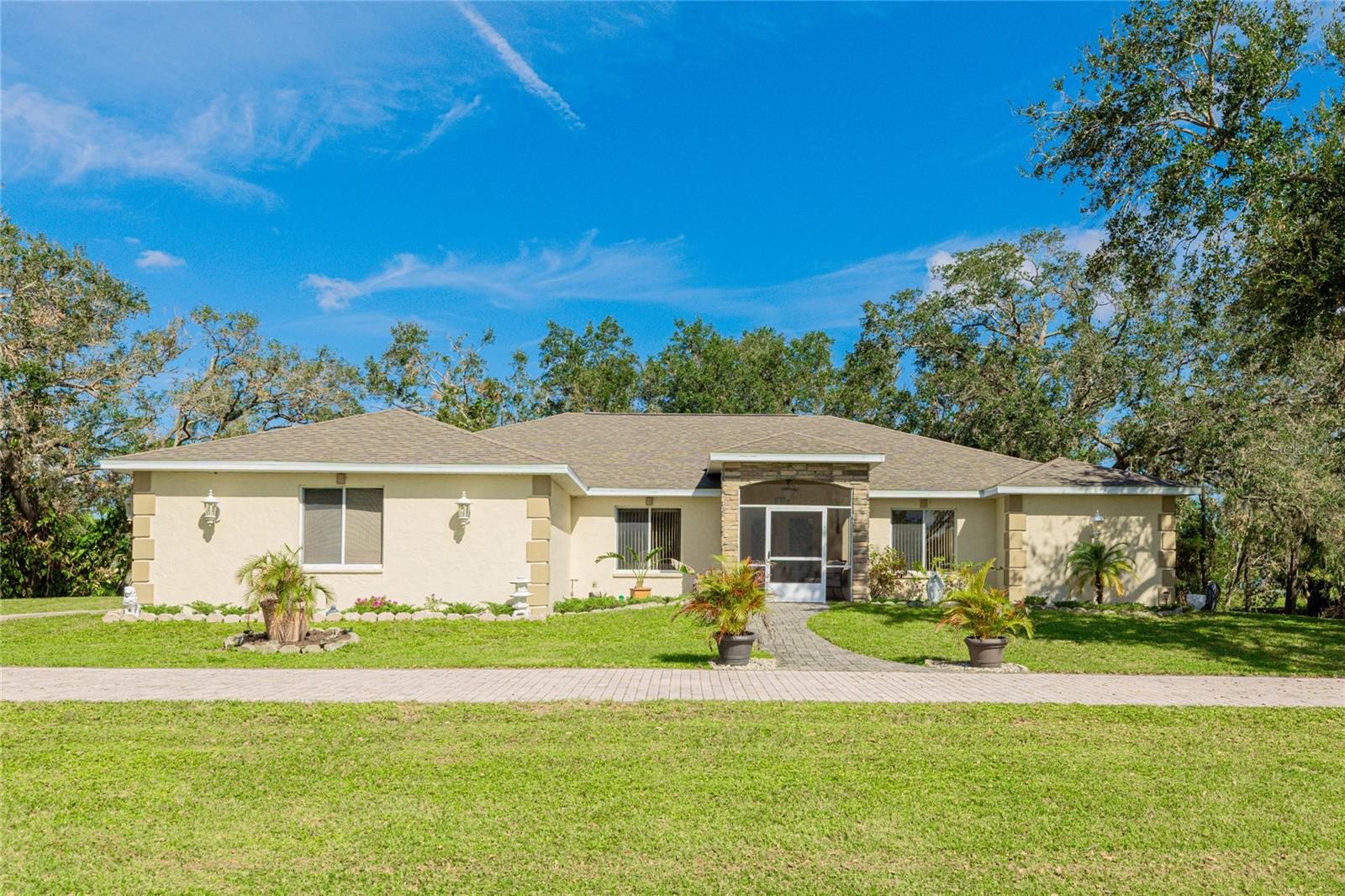 Details for 5945 Ravenwood Drive, SARASOTA, FL 34243