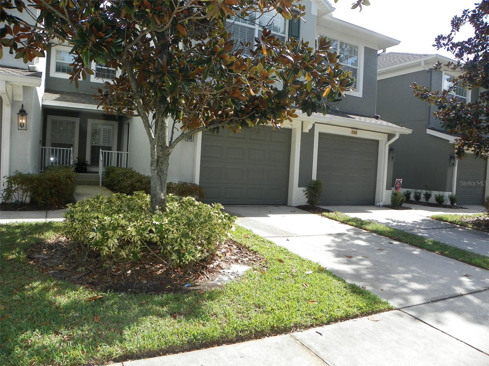 Image 2 of 39 For 2086 Kings Palace Drive 2086
