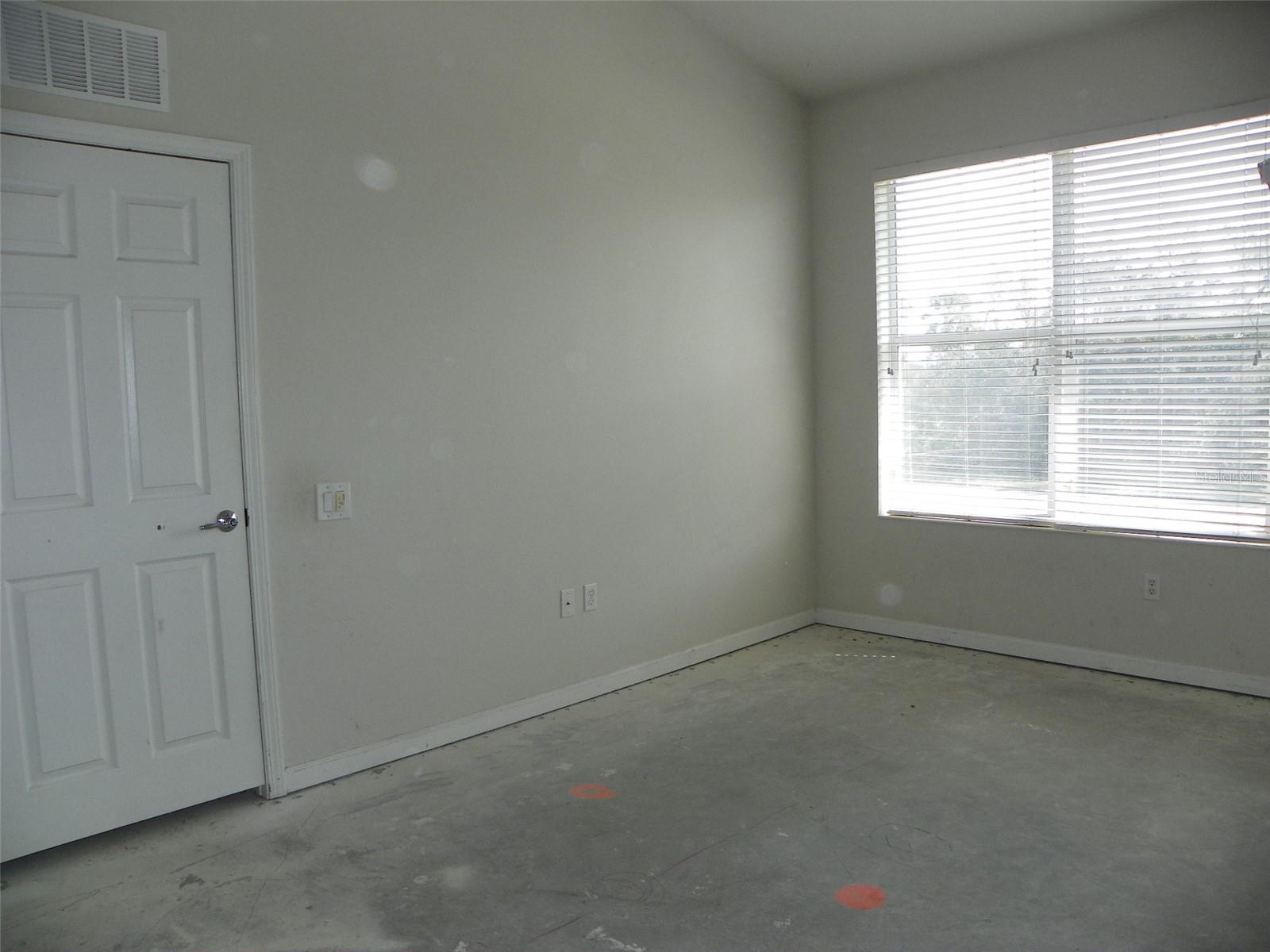 Image 22 of 39 For 2086 Kings Palace Drive 2086