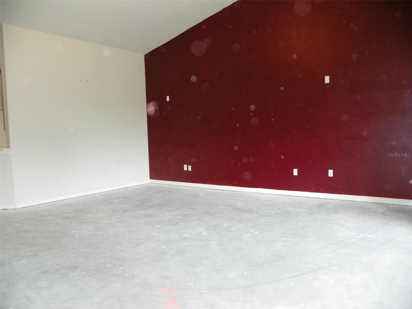 Image 5 of 39 For 2086 Kings Palace Drive 2086