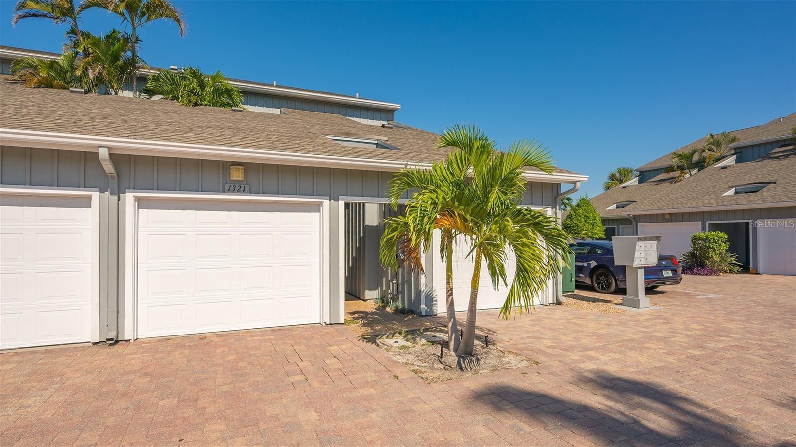 Details for 1321 Dockside Place, SIESTA KEY, FL 34242