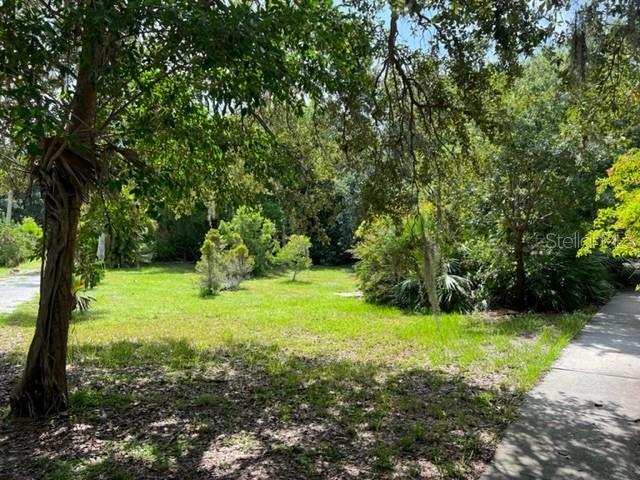 Listing photo id 0 for 4014 Bay Shore Road