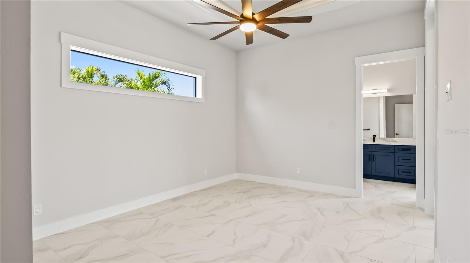 Image 23 of 45 For 2133 Cape Coral Parkway W