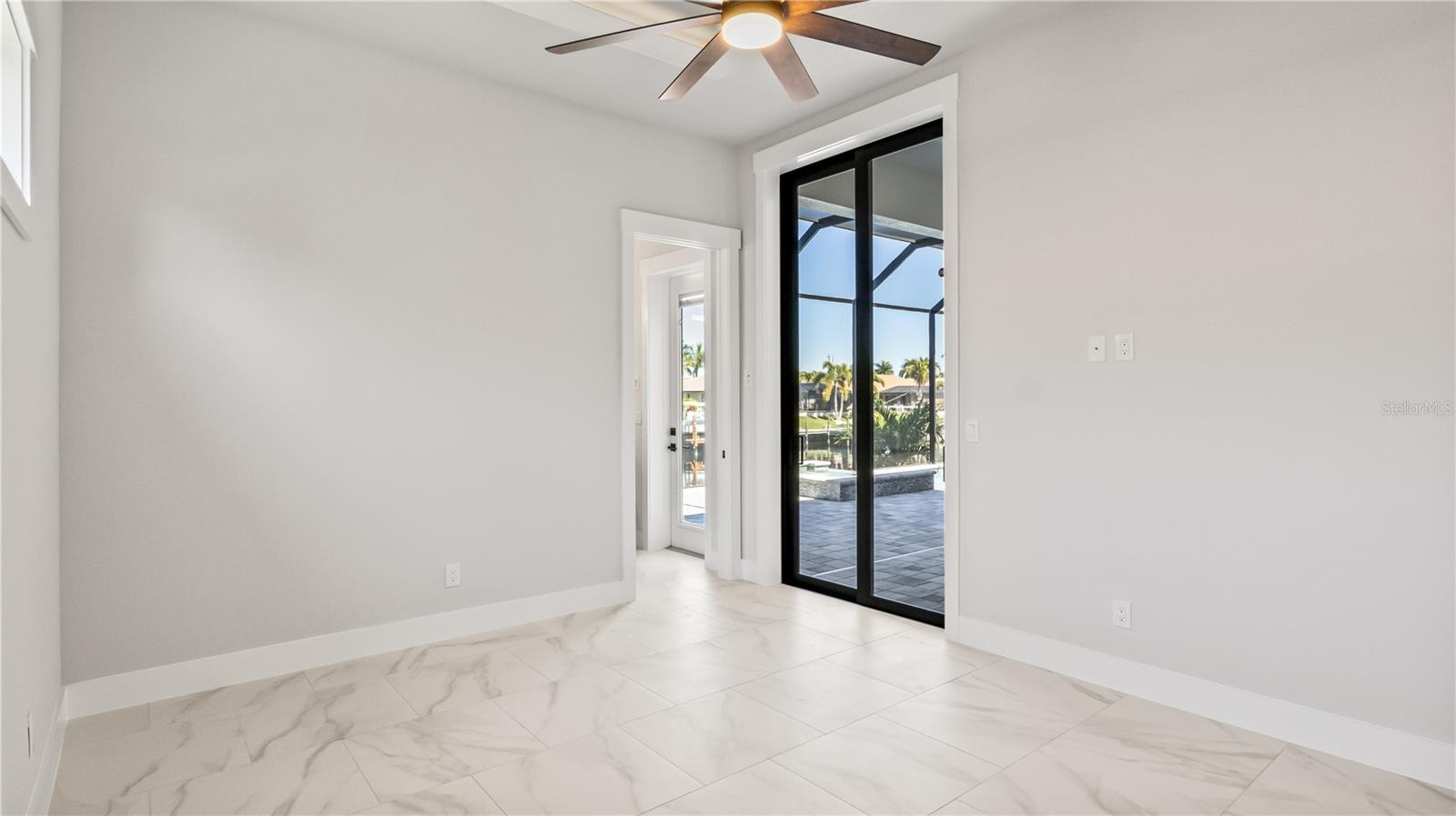 Image 24 of 45 For 2133 Cape Coral Parkway W