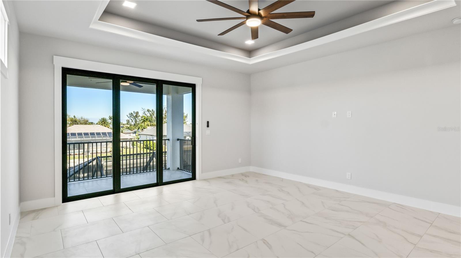 Image 35 of 45 For 2133 Cape Coral Parkway W