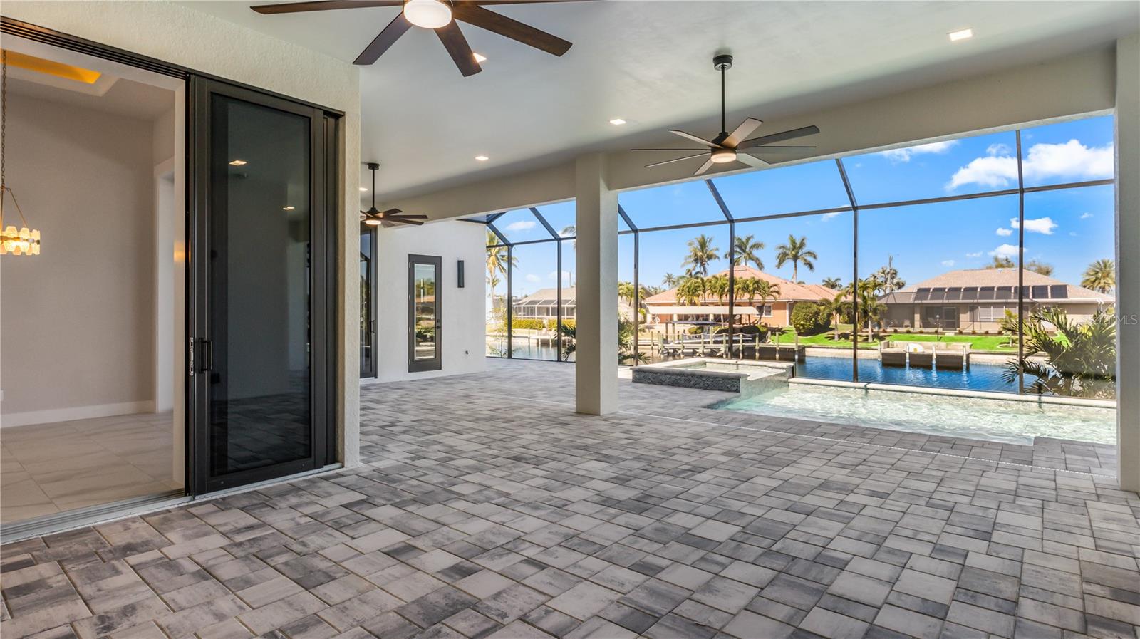 Image 37 of 45 For 2133 Cape Coral Parkway W