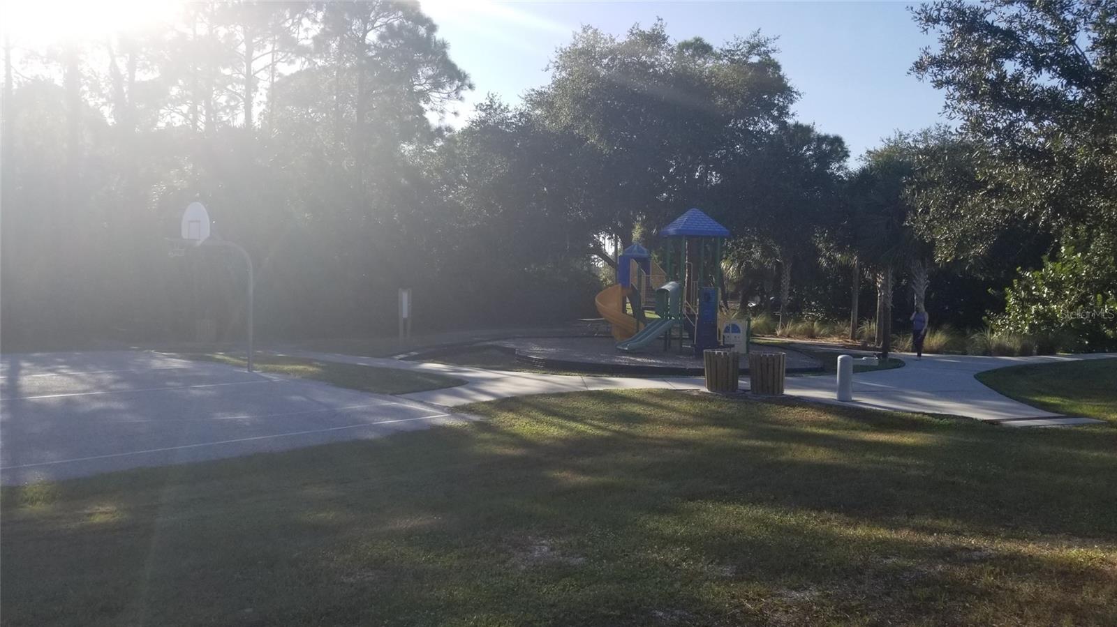 Image 46 of 58 For 14433 Fort Myers Avenue