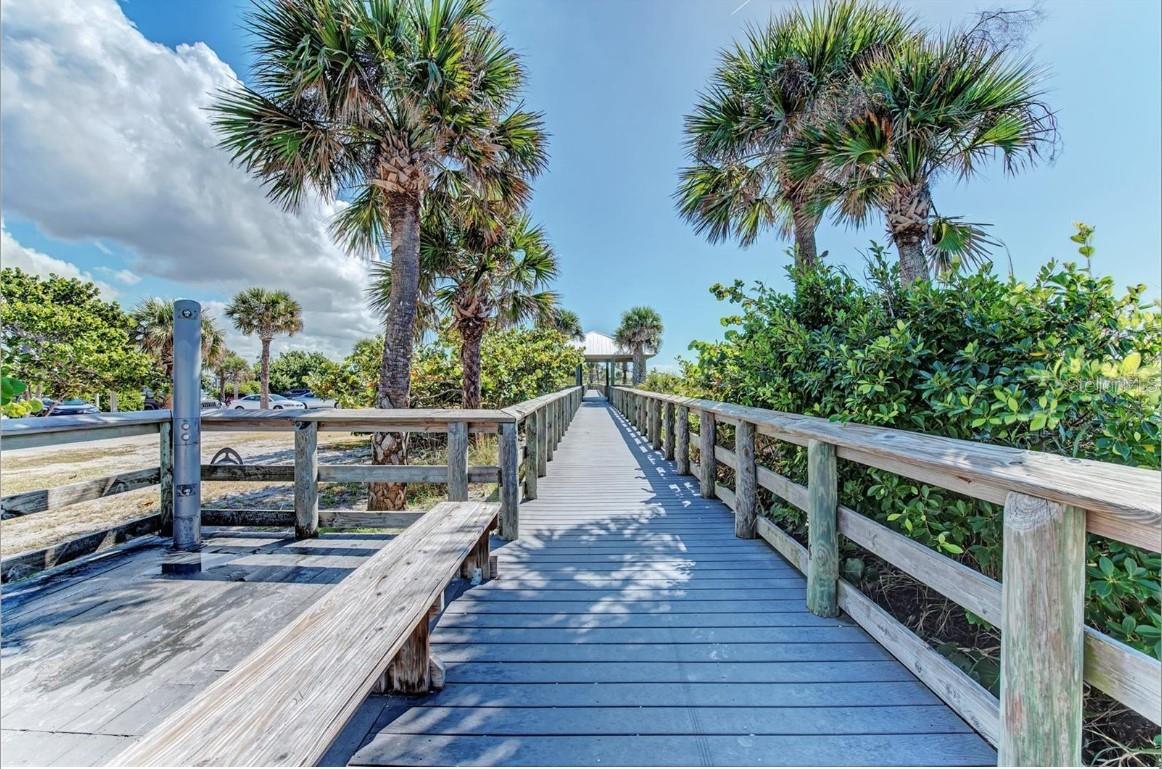 Image 15 of 26 For 14432 Fort Myers Avenue