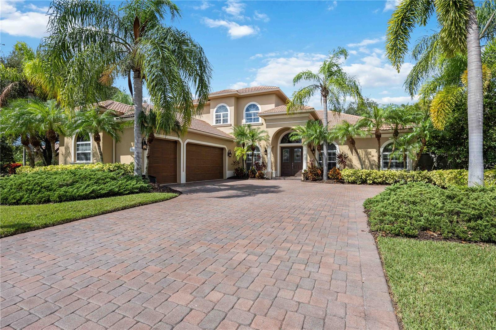 Details for 7521 Trillium Boulevard, SARASOTA, FL 34241