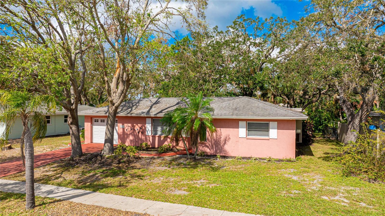 Details for 2831 Mayflower Street, SARASOTA, FL 34231