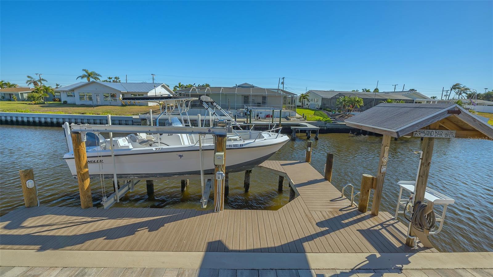 Listing photo id 62 for 4535 Bimini Drive