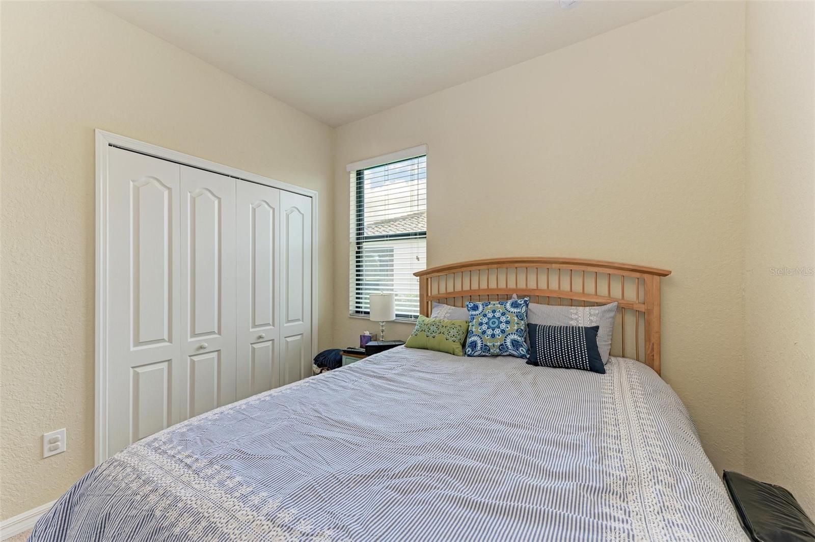 Image 24 of 77 For 6547 Willowshire Way