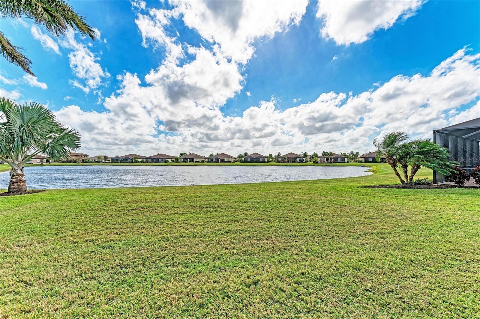 Image 31 of 77 For 6547 Willowshire Way