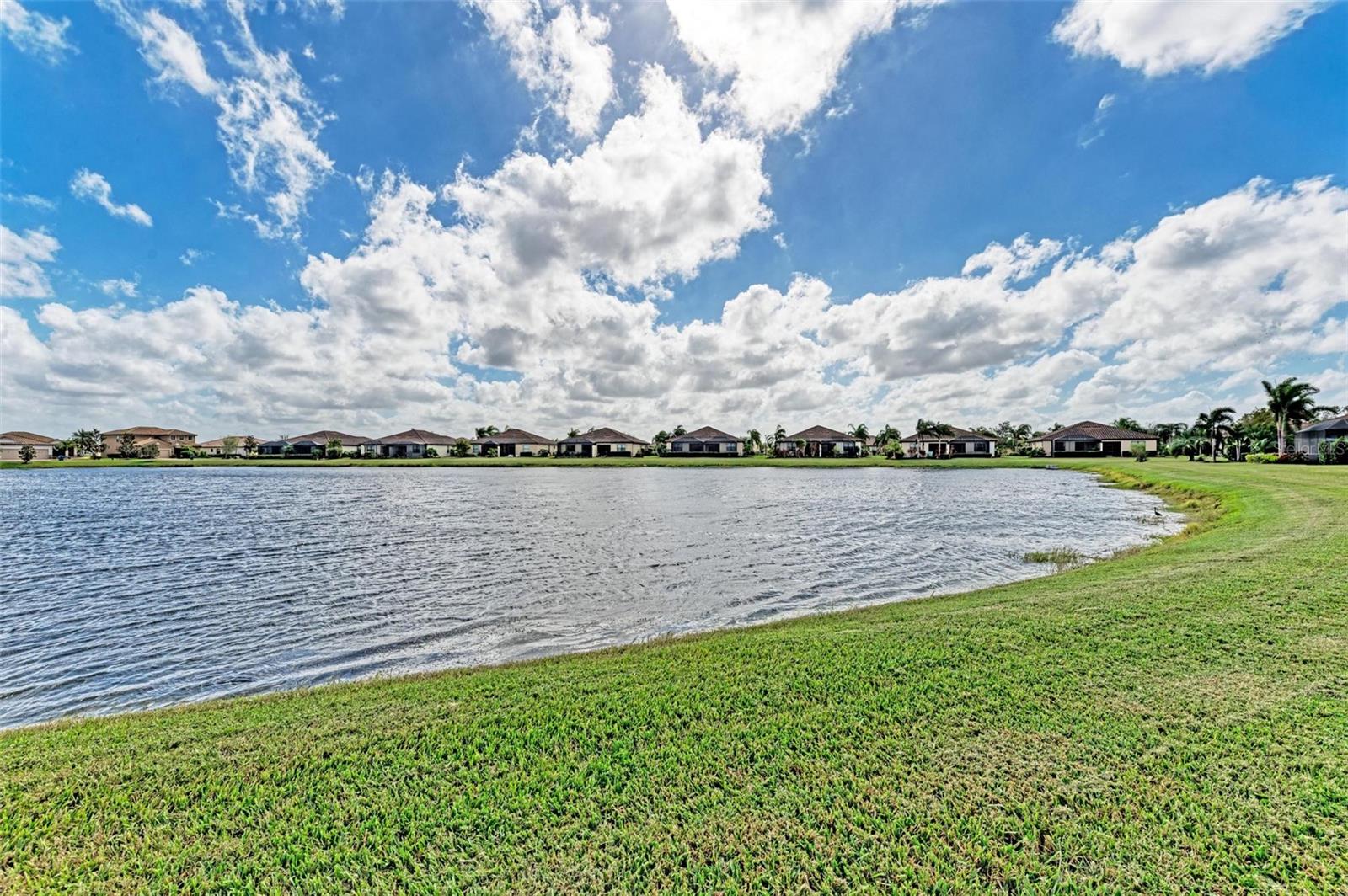 Image 34 of 77 For 6547 Willowshire Way