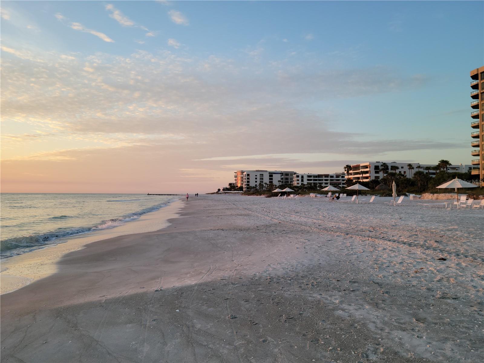 Image 73 of 77 For 1241 Gulf Of Mexico Drive 708