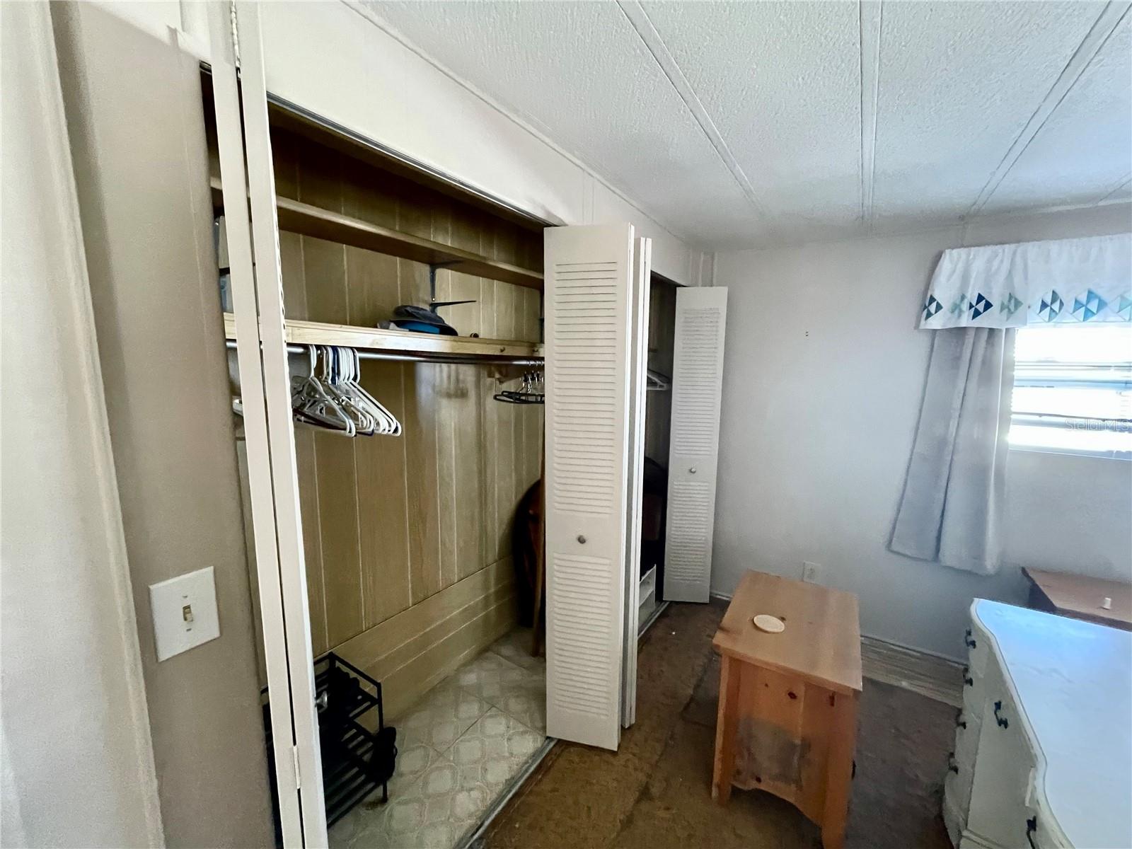 Image 6 of 19 For 3710 Gulf Of Mexico Drive F1