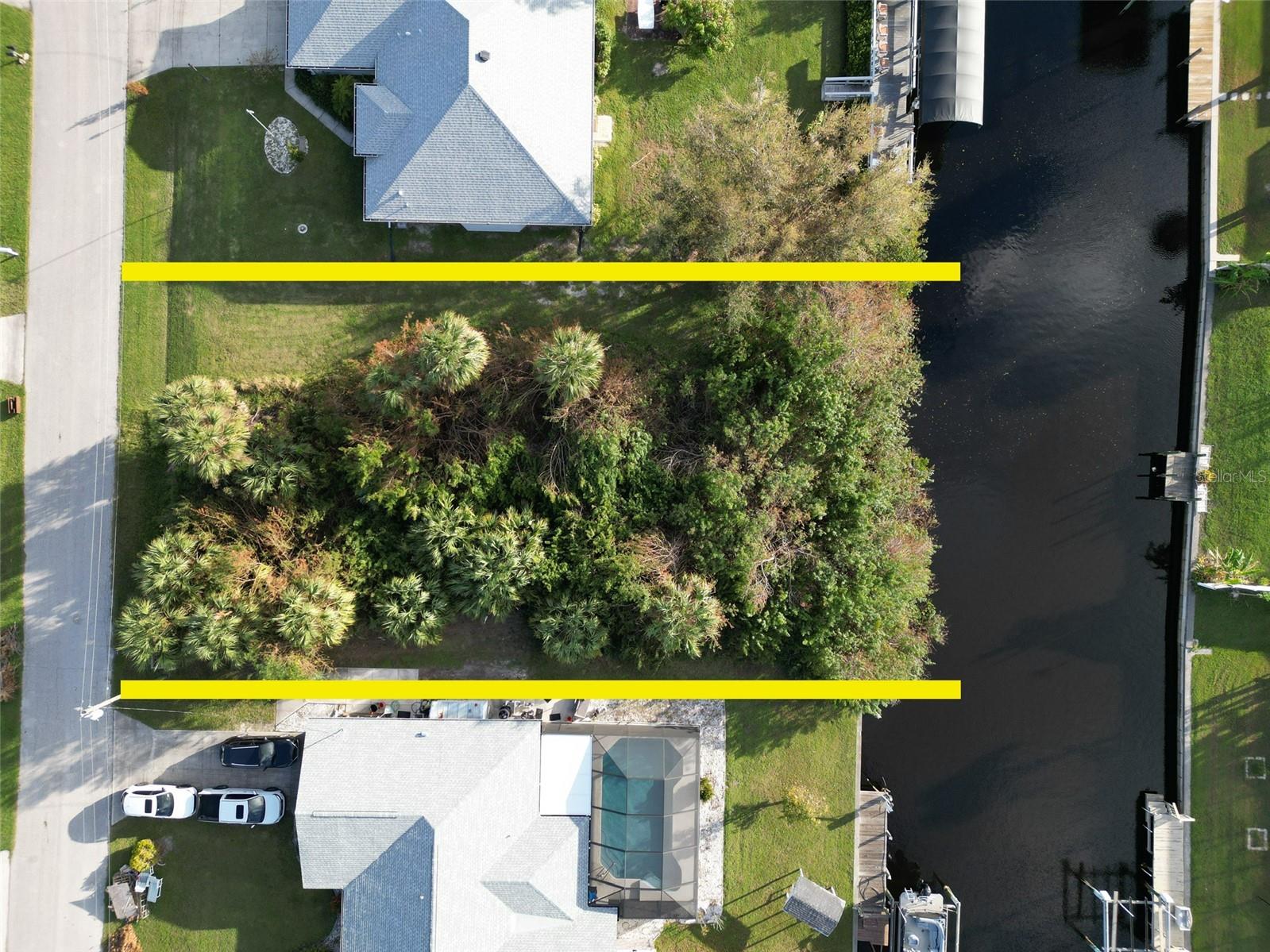 Details for 4194 Yucatan Circle, PORT CHARLOTTE, FL 33948