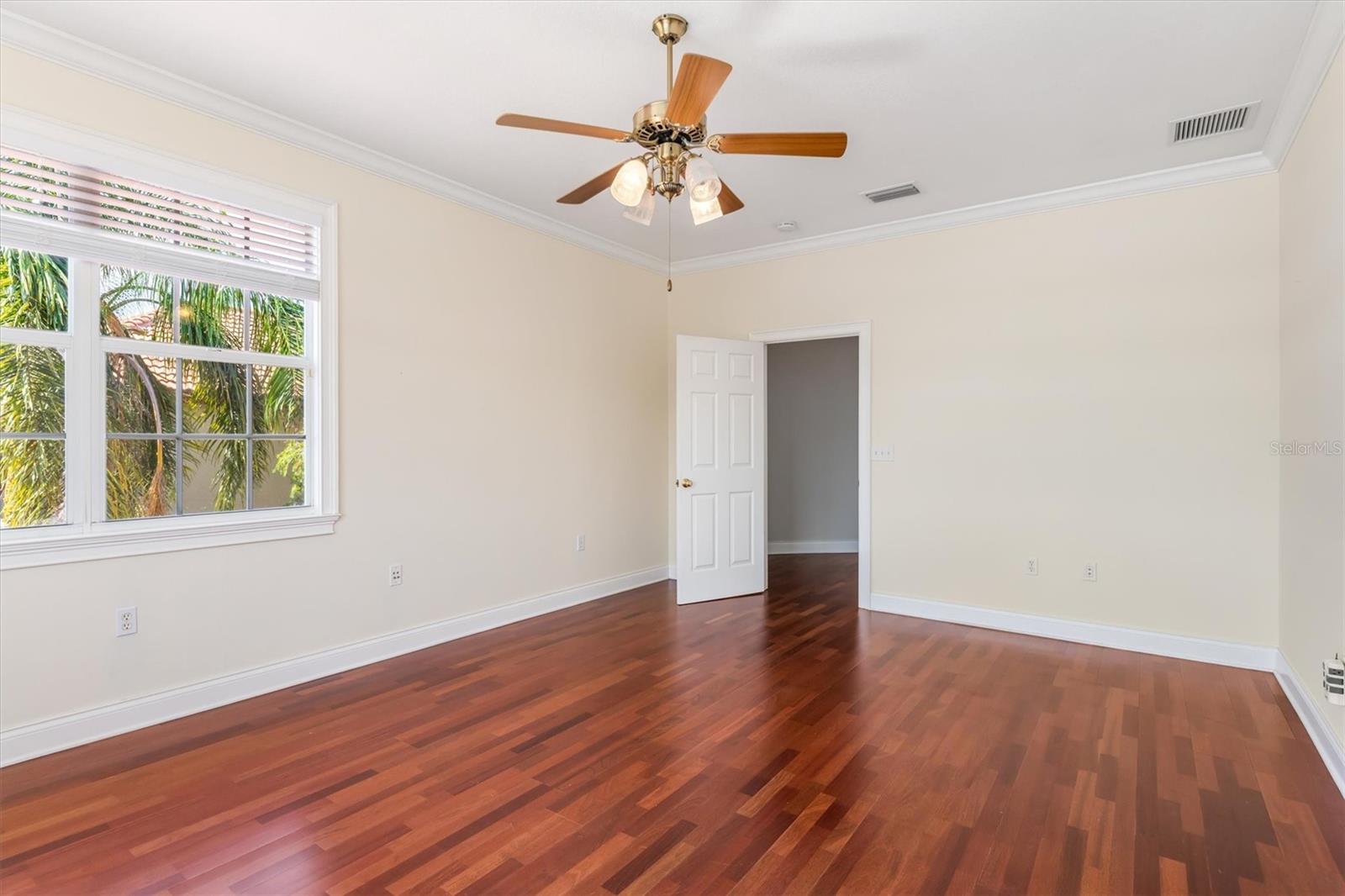 Image 38 of 60 For 4561 Murcia Boulevard 13