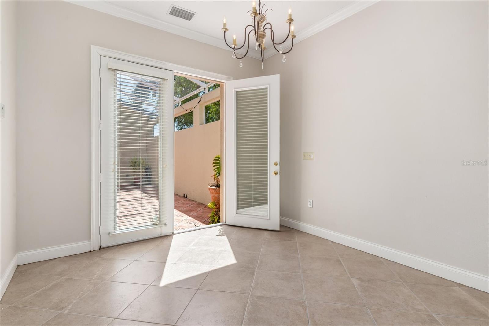 Image 42 of 60 For 4561 Murcia Boulevard 13
