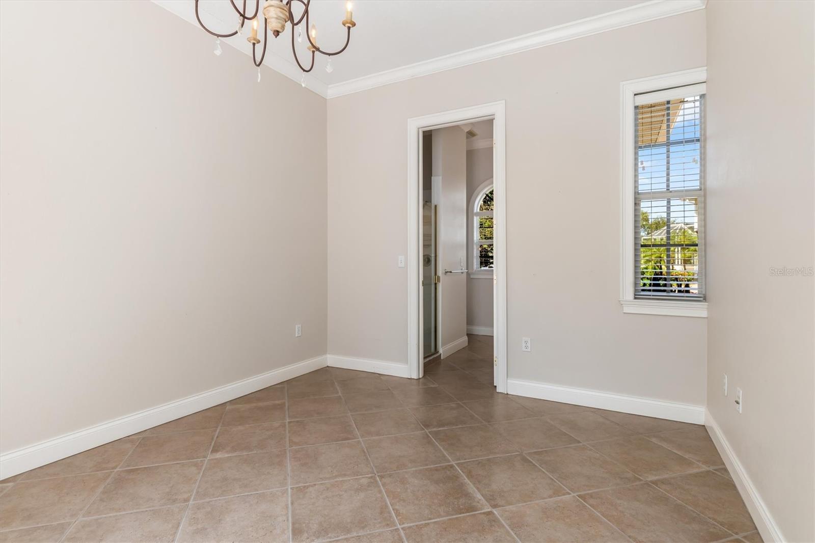 Image 43 of 60 For 4561 Murcia Boulevard 13