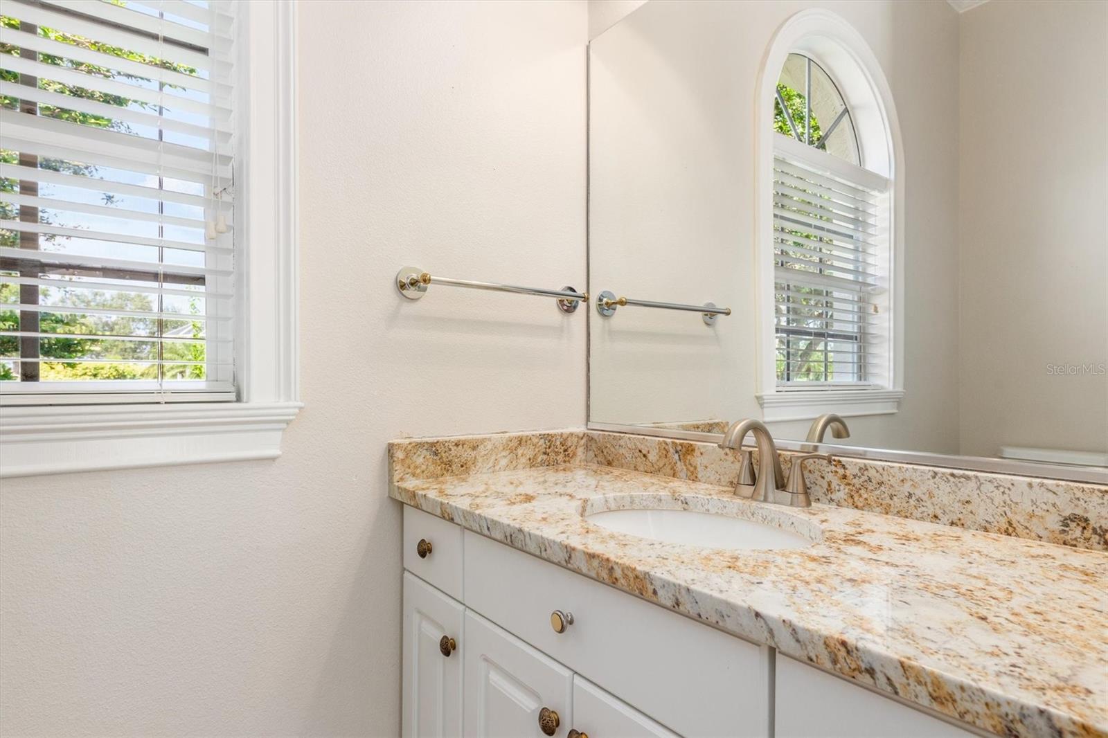 Image 44 of 60 For 4561 Murcia Boulevard 13