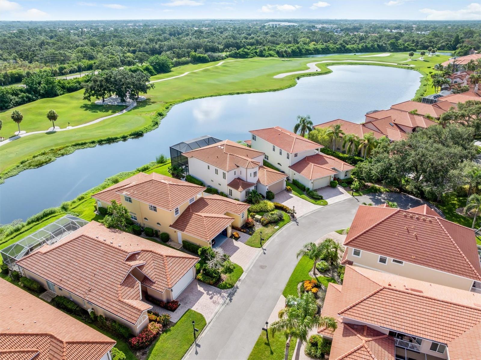 Image 50 of 60 For 4561 Murcia Boulevard 13
