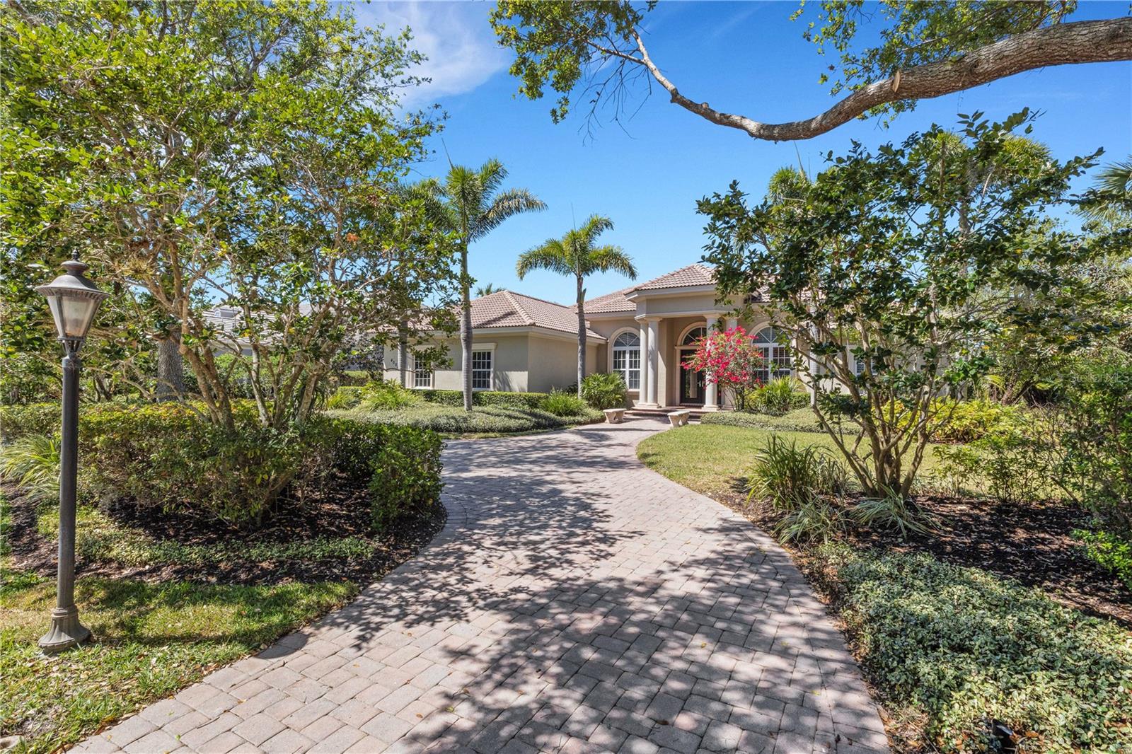 Details for 4008 Founders Club Drive, SARASOTA, FL 34240