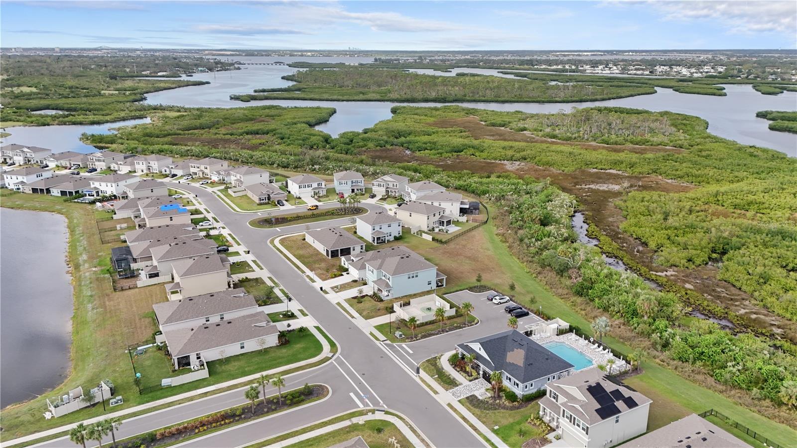 Image 84 of 94 For 3931 Lively Coral Place