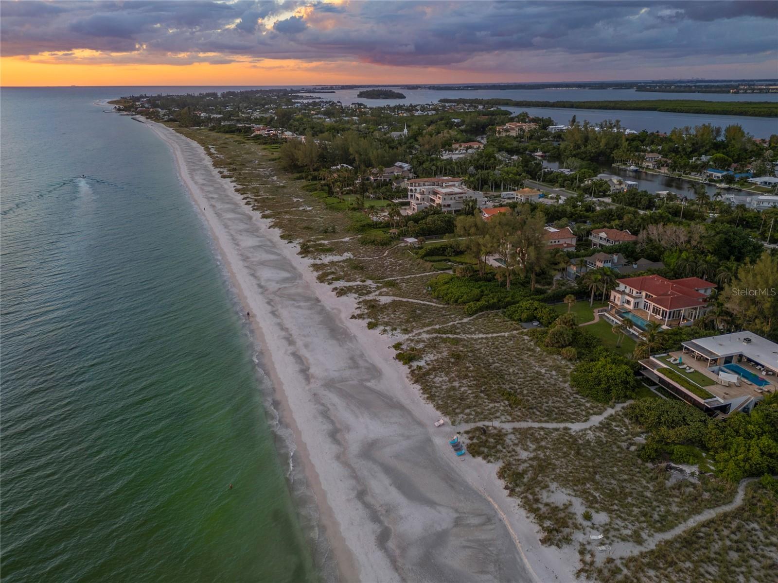 Image 55 of 61 For 5919 Gulf Of Mexico Drive