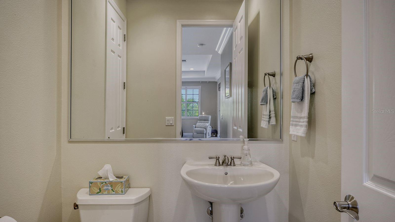 Image 37 of 62 For 6931 Brier Creek Court