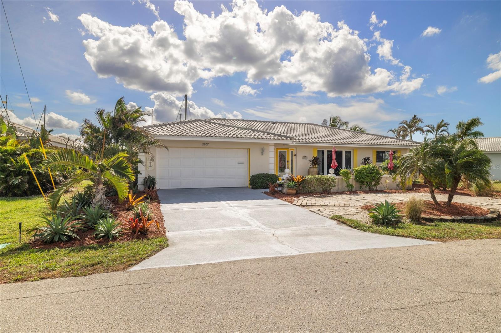 Details for 2807 Coral Way, PUNTA GORDA, FL 33950