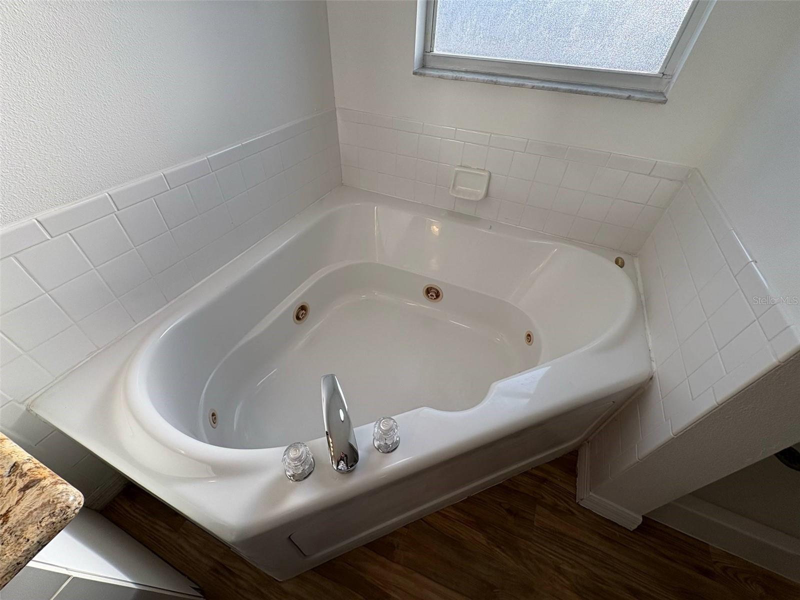 Image 18 of 21 For 1308 72nd Street E