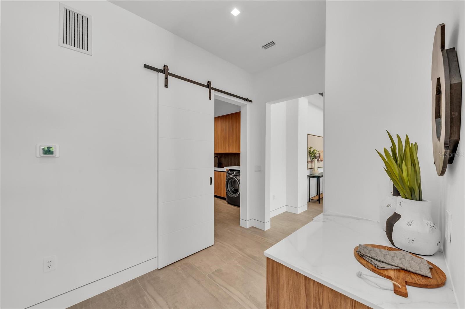 Image 19 of 68 For 2038 Datura Street