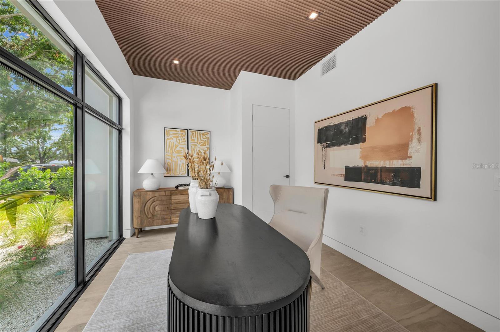 Image 29 of 68 For 2038 Datura Street